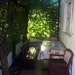 Lea Apartament *