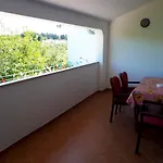 Apartament Lea *