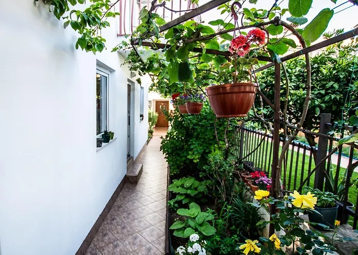 Lea Appartement *